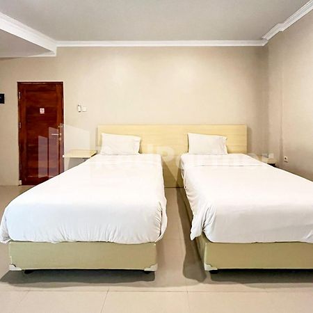 Hotel Andono Near Yia Mitra Reddoorz Temon Εξωτερικό φωτογραφία
