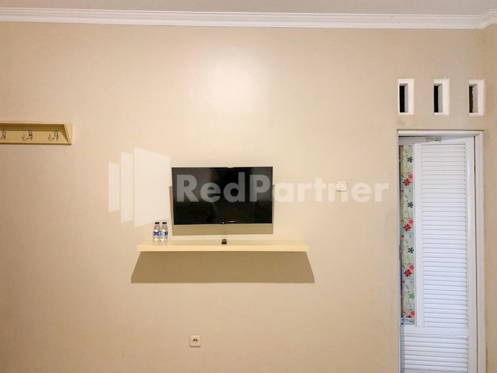 Hotel Andono Near Yia Mitra Reddoorz Temon Εξωτερικό φωτογραφία