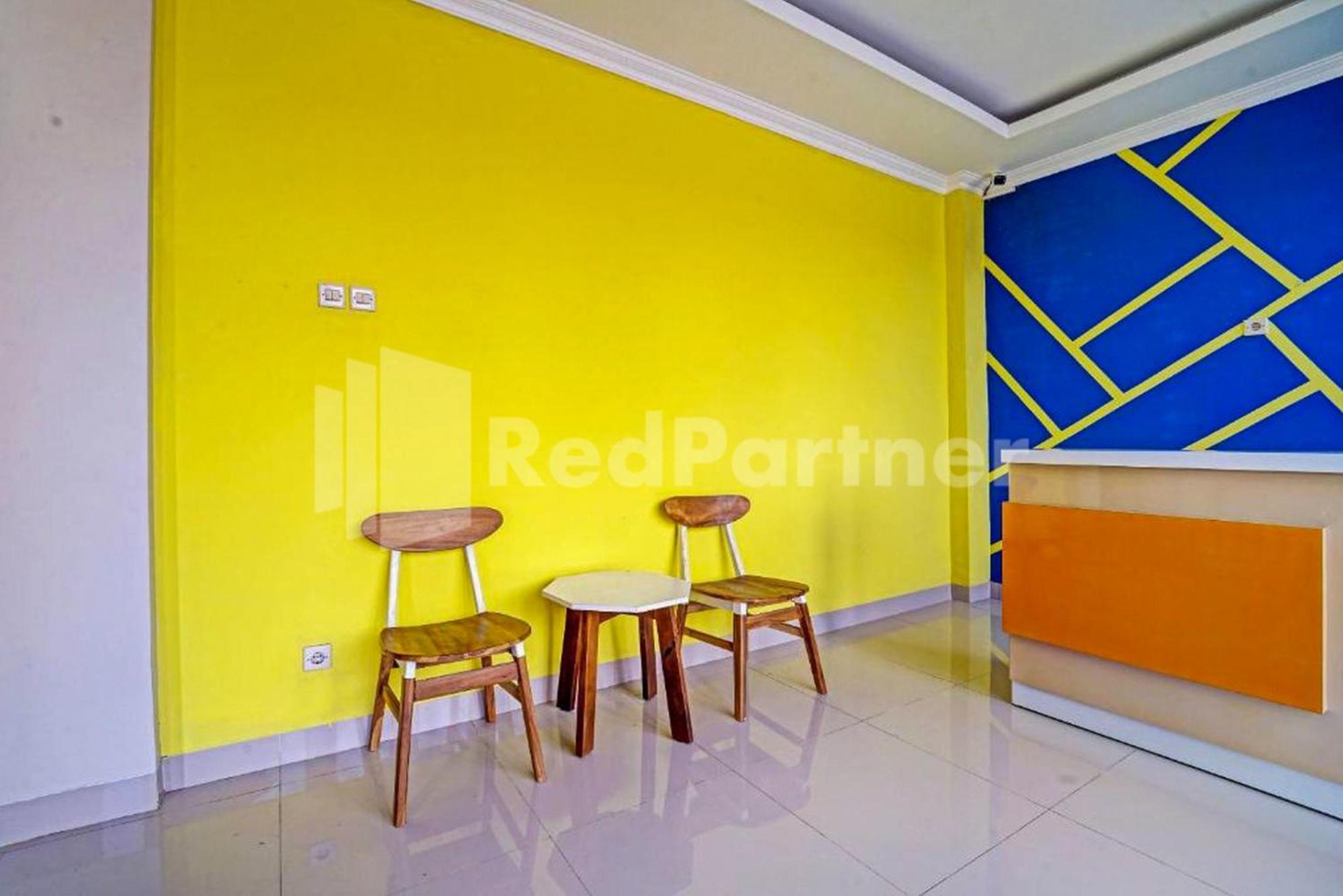 Hotel Andono Near Yia Mitra Reddoorz Temon Εξωτερικό φωτογραφία